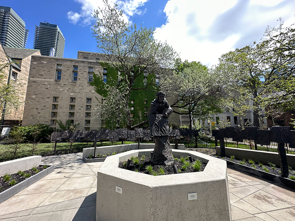 This is a image alt text